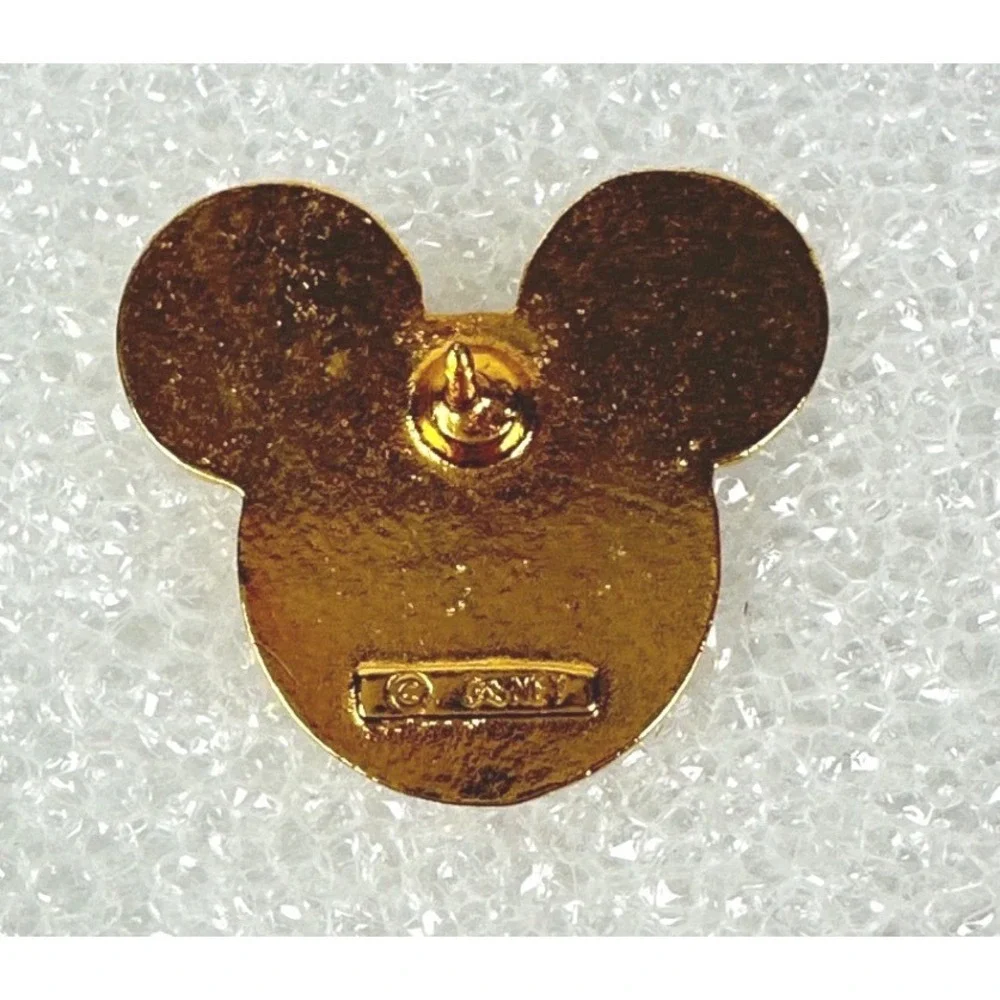 Disney Mickey Mouse American Flag Enamel Pin Patriotic Stars Stripes Gold Tone